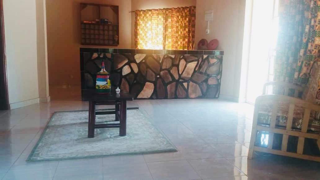 Lavic Country Resort Adjumani المظهر الخارجي الصورة